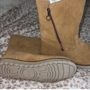 Skechers Tan Winter Boots